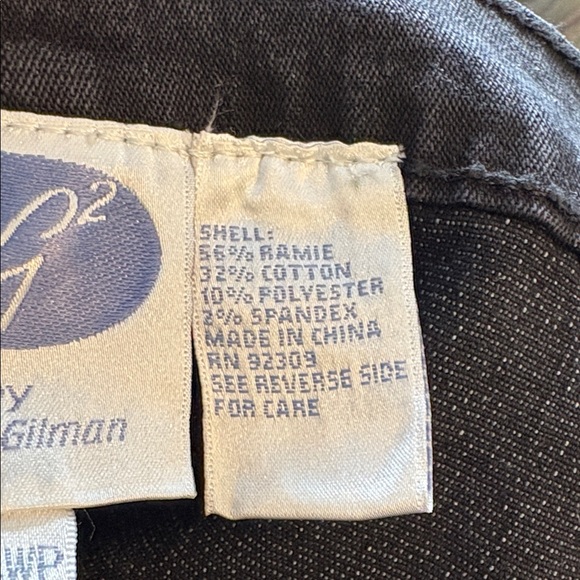 24WP Black Denim Mini Boot Cut Jeans DG2 Diane Gilman
NWOT - Picture 8 of 8